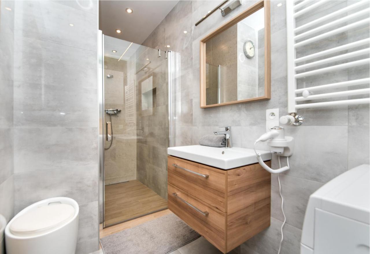 Apartament Biegusa Γκλίβιτσε Εξωτερικό φωτογραφία